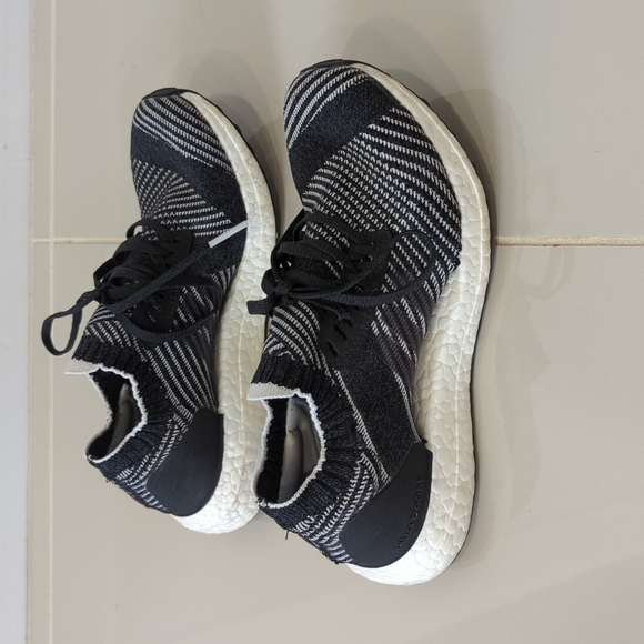 Adidas Ultra Boost Sz 6 - Picture 5 of 10